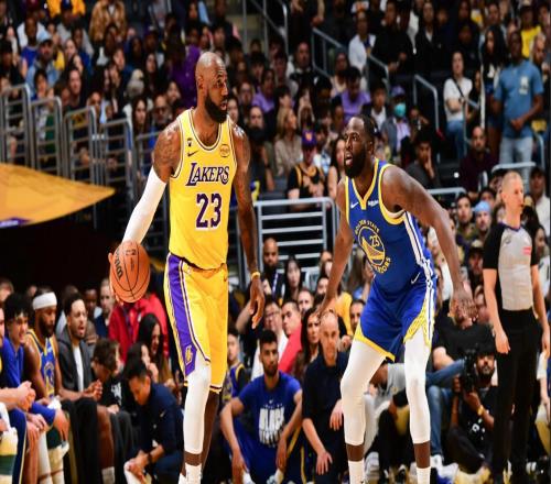 詹姆斯20+7+10創歷史第1神跡，湖人力擒勇士，追平火箭！庫里缺戰