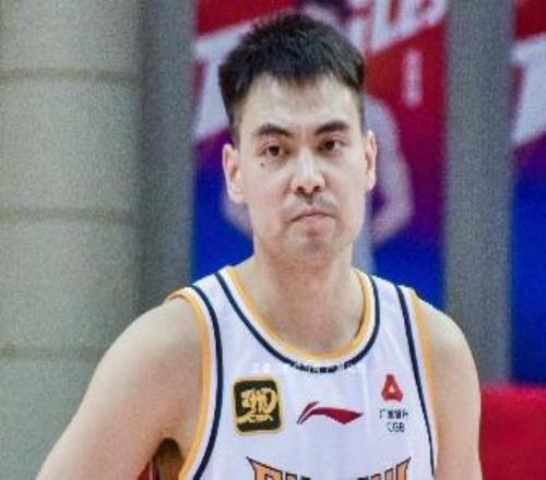 CBA杯山西取四強最后門票賈明儒20分蓋伊26+4