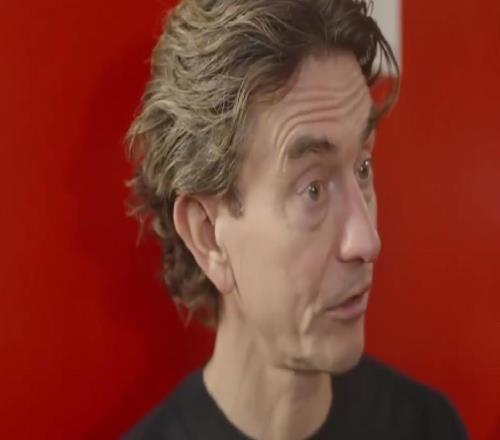 弗蘭克：十人應(yīng)戰(zhàn)時球員們?nèi)砸恢痹趹?zhàn)斗，對此我很滿意