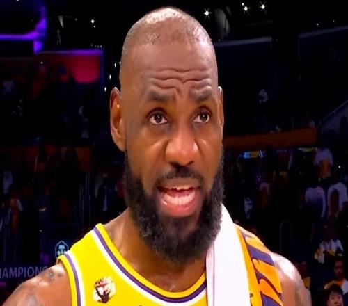 勝勇士采訪！雷迪克爆贊克勒貝爾，肯納德寄語教練，詹姆斯點防守