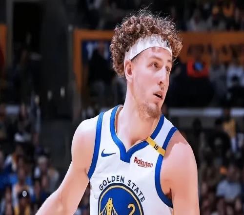 勇士2將越來越毒！格林波杰上場(chǎng)就副作用，純純擺爛神器卻被重用