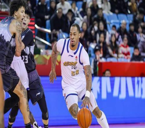 22投狂砍48分11助！超級外援向全聯(lián)盟正式攤牌，王博爭冠再添法寶