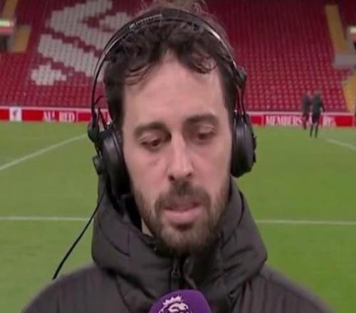 B席：我們目前還不夠穩(wěn)定，我會(huì)盡可能多地向新人傳遞經(jīng)驗(yàn)