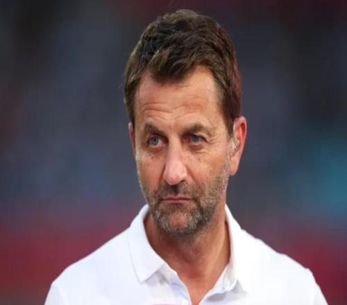 舍伍德：烏加特、齊爾克澤不配穿曼聯(lián)球衣，謝什科還在成長(zhǎng)