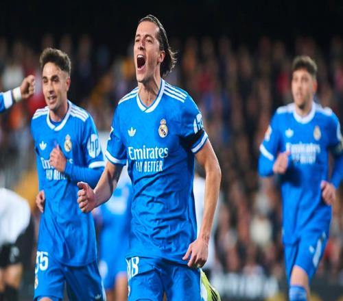 一場(chǎng)20，讓冠軍爭(zhēng)奪白熱化：前2只差1分，姆巴佩連續(xù)6場(chǎng)進(jìn)球