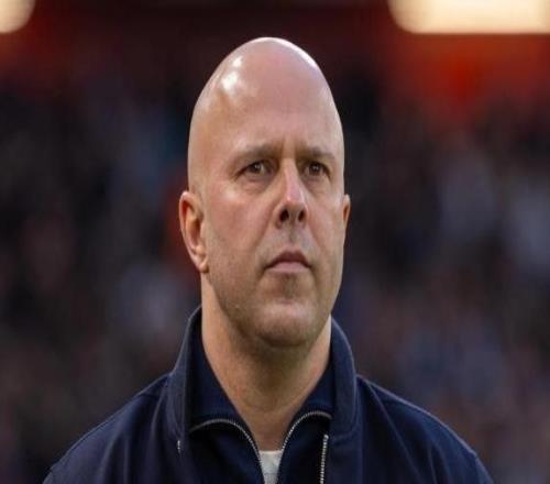 輸比賽不輸發(fā)布會斯洛特又把問題算在裁判頭上了