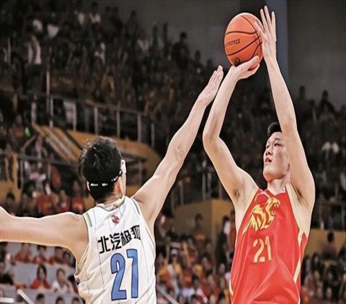 離譜！教練缺席、核心休戰(zhàn)，殘陣竟轟48分神跡