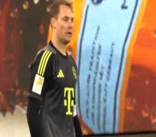 超級(jí)巨大失誤！諾伊爾烏龍助攻，克拉馬里奇吃餅，對(duì)拜仁已入8球