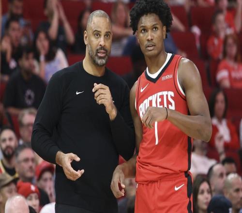 單場(chǎng)8+4+1，再中2記三分！奇兵控衛(wèi)就在火箭隊(duì)中，難怪斯通不引援