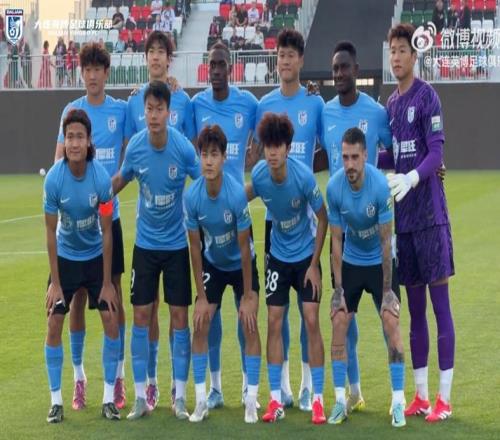 英博被按地摩擦不丟人！俄超勁旅身價(jià)8千萬(wàn)歐鐵人捏軟柿子刷自信