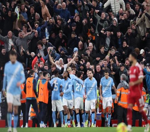 12！01！足壇瘋狂一夜，利物浦倒下，馬競(jìng)爆冷，巴黎制造慘案