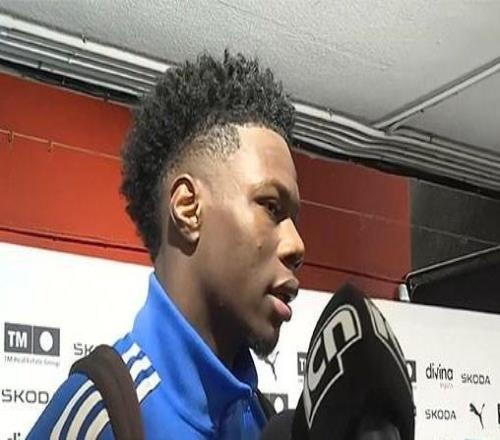 楚阿梅尼：在平圖斯訓(xùn)練下體能有沒有改善我有看法但不能說