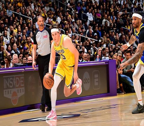 復出后立刻率隊拿下3連勝，后場大將對于湖人的重要性太突出了