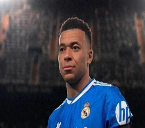 皇馬緊咬巴薩！姆巴佩91分鐘鎖定勝局，蝙蝠軍團隊史恥辱