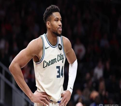 Shams：雄鹿希望延續(xù)“字母哥時代”，并和他爭奪第2個總冠軍