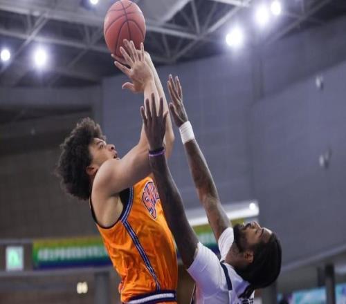 112比83狂勝29分！CBA第一爭(zhēng)冠熱門球隊(duì)出爐：誰能阻擋他們奪冠