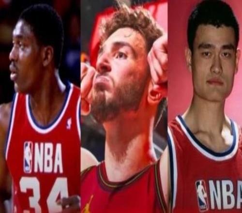 申京兩次入選全明星是火箭隊(duì)史第三年輕，僅次于姚明和大夢