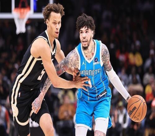 黃蜂滅老鷹9連勝創(chuàng)隊史紀錄克努佩爾23+8創(chuàng)歷史第一杰倫31+9+8