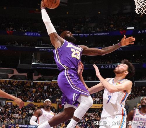 湖人110119雷霆！里夫斯承認(rèn)一事實(shí)，詹姆斯談雷霆也把話挑明