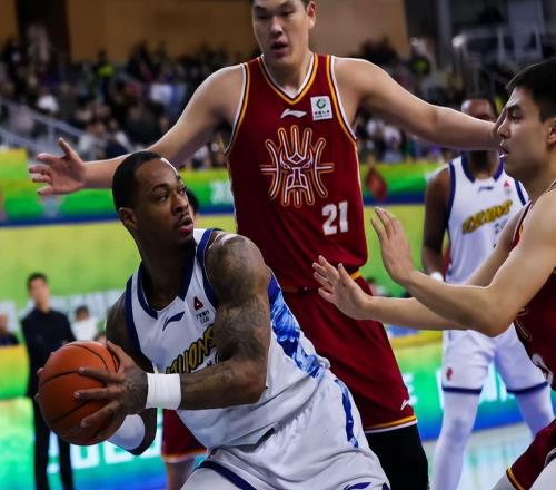 CBA俱樂部杯三四名決賽廣廈VS山東：廣廈殘陣，塔克PK克里斯