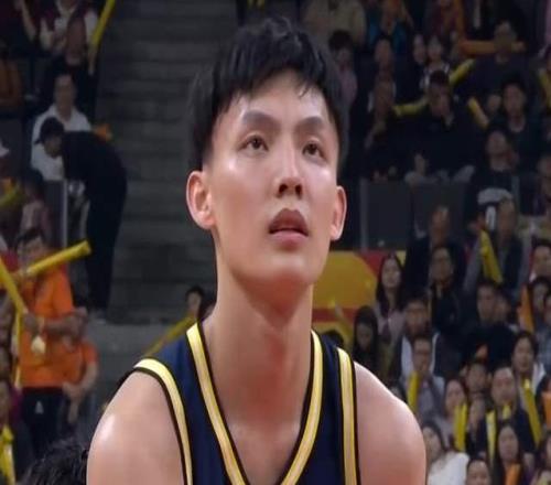 廣東3消息！徐杰收獲好消息，陳老板艱難決定，杜潤(rùn)旺或被交易