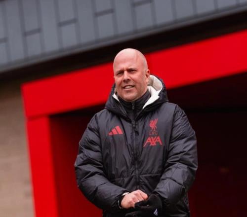 落后曼聯(lián)5分！同期下滑21分！曝利物浦或解雇斯洛特，阿隆索接任