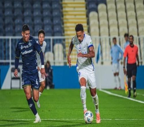 新外援雙槍首秀，斯盧茨基押寶新陣型，上海申花能否戰(zhàn)勝日本勁旅