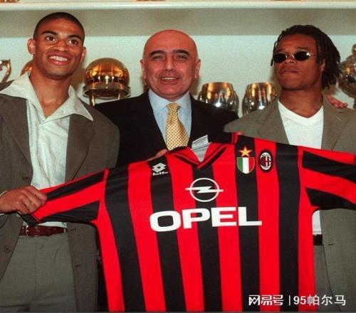 選擇的代價(jià)，22歲捧歐冠，33歲不入流，米蘭當(dāng)水貨，在巴薩變功勛