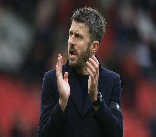 曼聯(lián)VS西漢姆卡里克沖擊五連勝，中場的對(duì)抗決定成敗