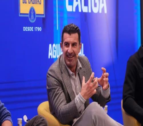 菲戈：我18歲時有球員抽煙，甚至有球員在中場休息時喝酒