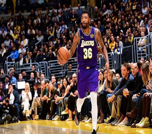 湖人全隊表現(xiàn)平平，但后場大閘卻罕見地成為了球隊的關(guān)鍵人物