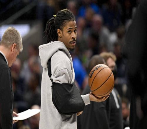 才過了4年，曾經的西部第二，徹底物是人非，首發僅剩1人留隊！