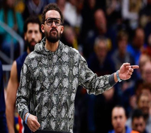 球迷們猜測，奇才是否會讓特雷楊和戴維斯一起缺席本賽季比賽