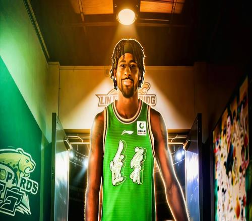 加強版郭艾倫+弗格結合體亮相CBA遼籃不負眾望,東山再起指日可待