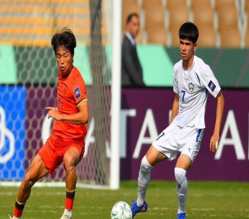 李鎮(zhèn)全：我想先在中超站穩(wěn)證明自己、拼進國家隊，再考慮留洋