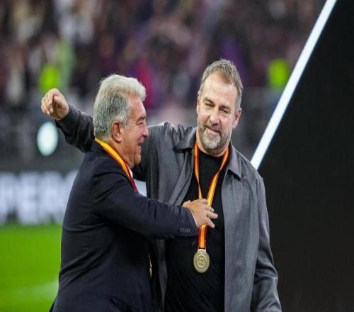 世體：拉波爾塔用成績?yōu)樽约罕硶?，他極大改善了巴薩財務狀況