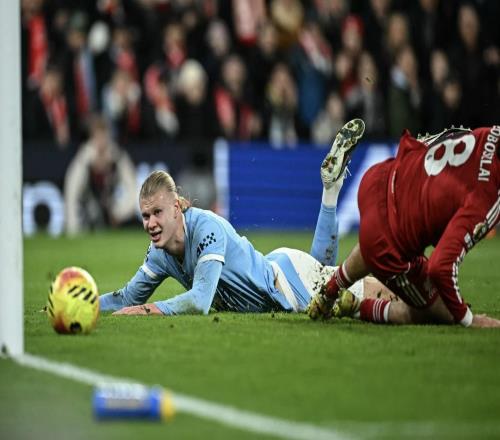 前裁判：裁判本不愿取消謝爾基的“進球”，VAR前他別無選擇