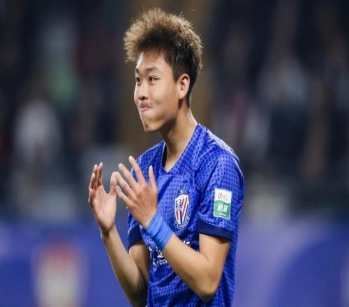 一場0：2驗出申花一大水貨，攻防表現(xiàn)全拉胯，新賽季恐遭斯帥棄用