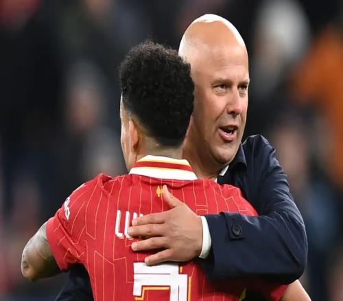 斯洛特：你總會想念優(yōu)秀的球員，迪亞斯在拜仁的表現(xiàn)我不意外