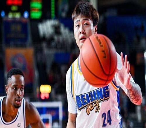 引發(fā)眾怒！首鋼王牌后衛(wèi)發(fā)表不當言論被CBA重罰，停賽3場+罰款5萬