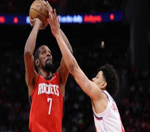 1000場20+里程碑！杜蘭特與任嘉倫合影送球衣跟馬瑟林嗆聲也吸睛