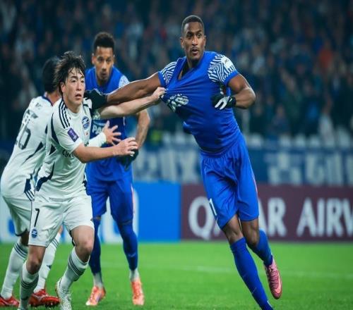 【動力圖】申花新援首秀難救主，0：2告負(fù)提前出局