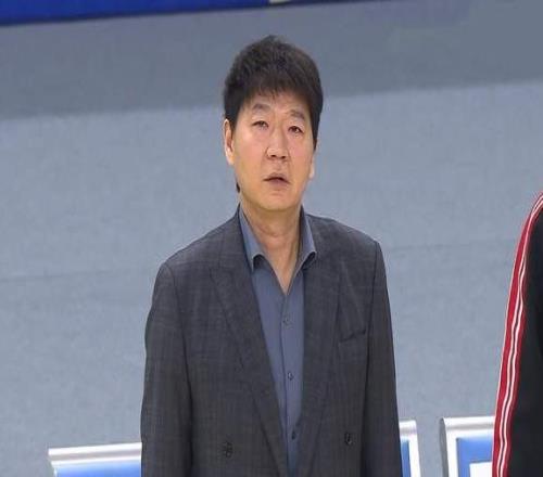 21分大勝8人廣廈，山東男籃斬獲第三外援首秀17+14王證4記三分