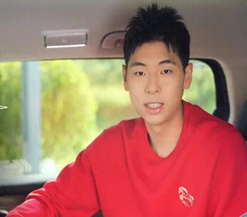 崔永熙賺大了！代言收入超過(guò)100萬(wàn)球迷：可以過(guò)一個(gè)肥年了