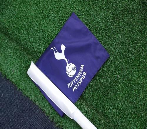 自上賽季以來熱刺英超輸了33場，未降級球隊中僅次于狼隊