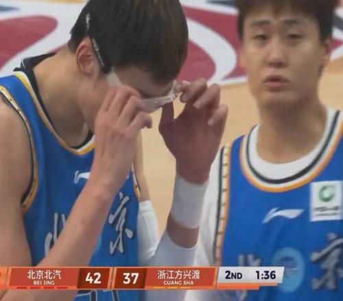 宣布了！CBA處罰趙睿！糟糕的中國男籃隊長