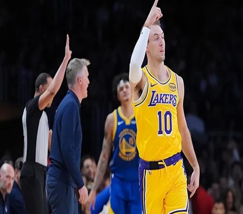 主力輪休！湖人潰敗馬刺！肯納德驗(yàn)貨成功，八村壘傷退，文班40分