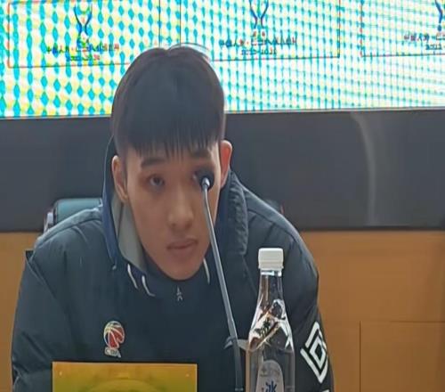 山東勝廣廈發(fā)布會！邱彪贊瓊斯首秀，謝智杰提不足，王博滿意發(fā)揮