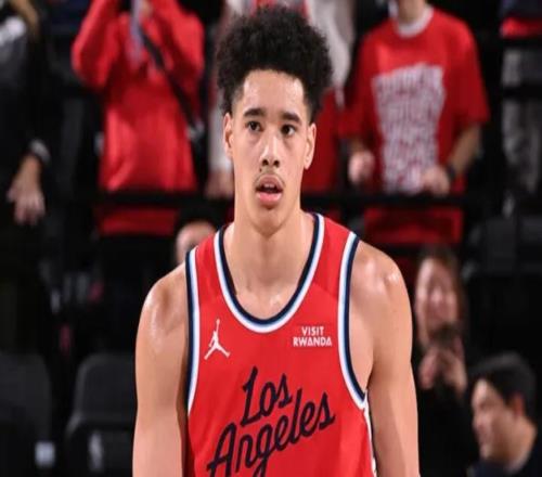 快船3配角把價(jià)值打沒了！桑德斯米勒轉(zhuǎn)正后連崩，尼德豪澤迷失！