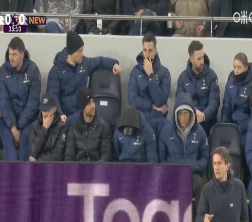 傷兵營(yíng)再添一員，熱刺前鋒奧多貝爾對(duì)陣紐卡上半場(chǎng)受傷離場(chǎng)